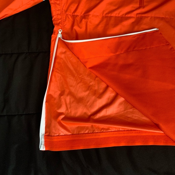 Orange Nike pullover jacket 1/4 zip Size Medium - Picture 4 of 8